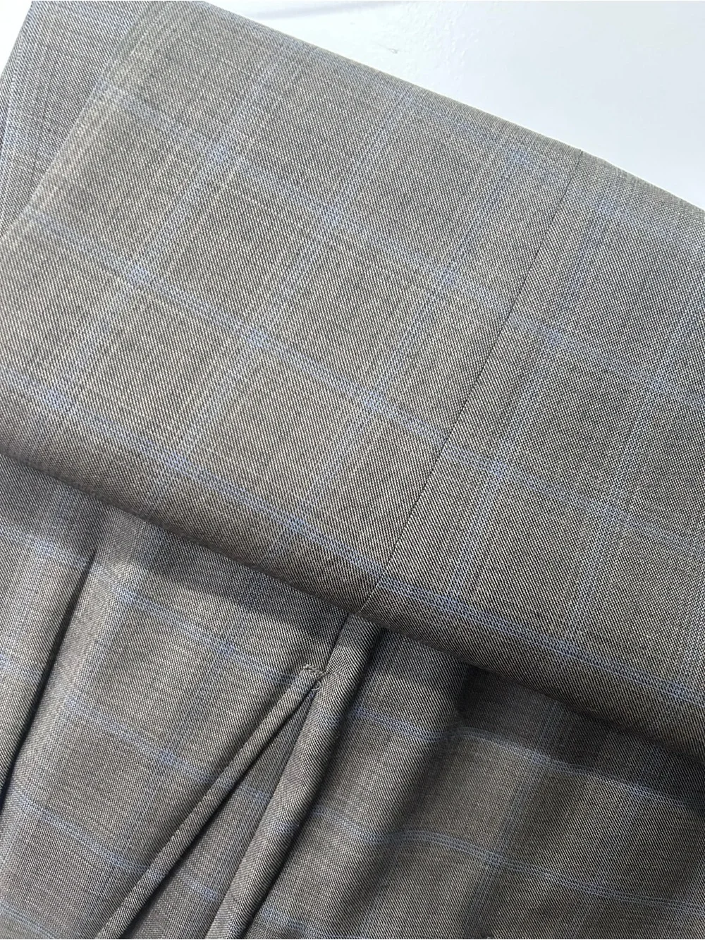 Hart Schaffner Marx Men’s 44R Brown Glen Plaid 2-Piece Suit